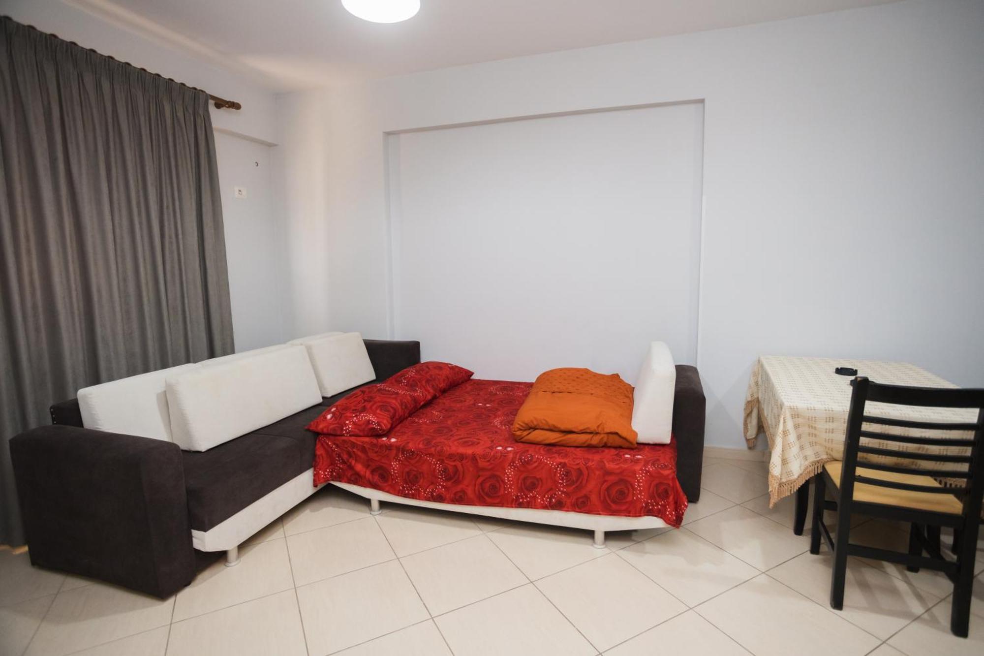 Apartment Leo Apartament Vlorë